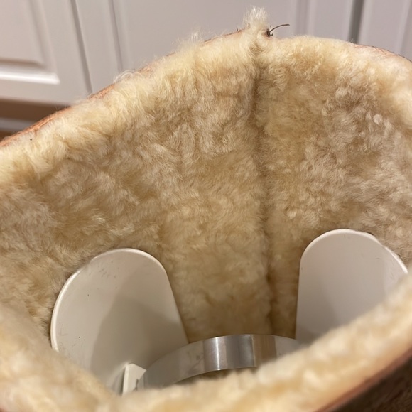 Micheal Kors Brown Leather Shearling Heeled Boots size 8.5 - Picture 16 of 16